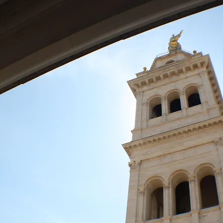 Πανσιόν Termini *